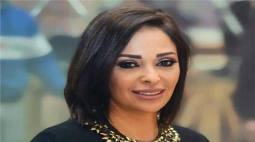 أحداث الحلقة السادسة من مسلسل فالنتينو … مفاجأة داليا البحيري لعادل إمام