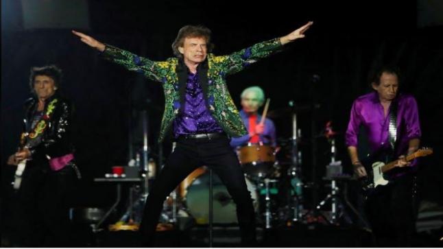 فريق رولينج ستونز… طرح أغنية العيش في مدينة أشباح بسبب كورونا